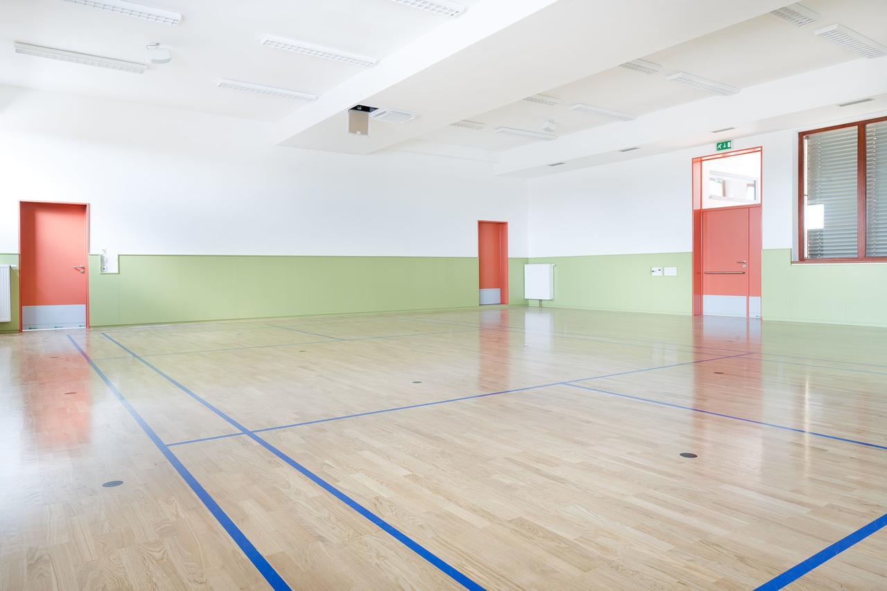 Sport Relax Hotel Na Kopecku Krinec Exteriör bild